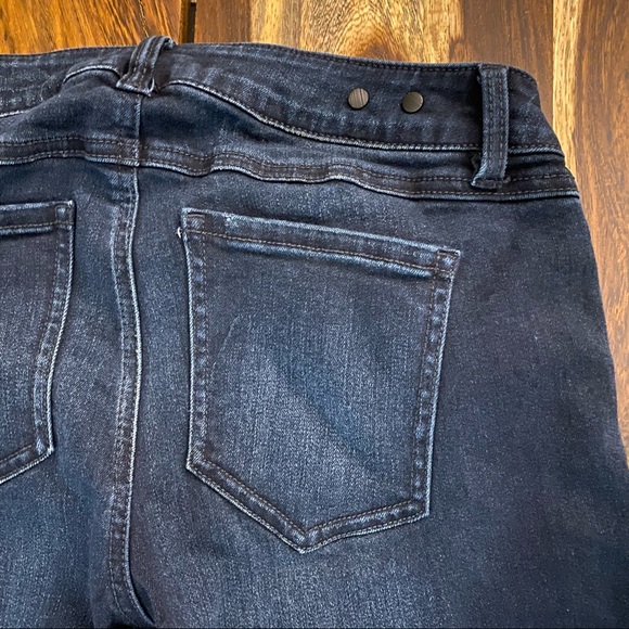 Cabi Dusk Destructed Skinny Jeans - Picture 10 of 11